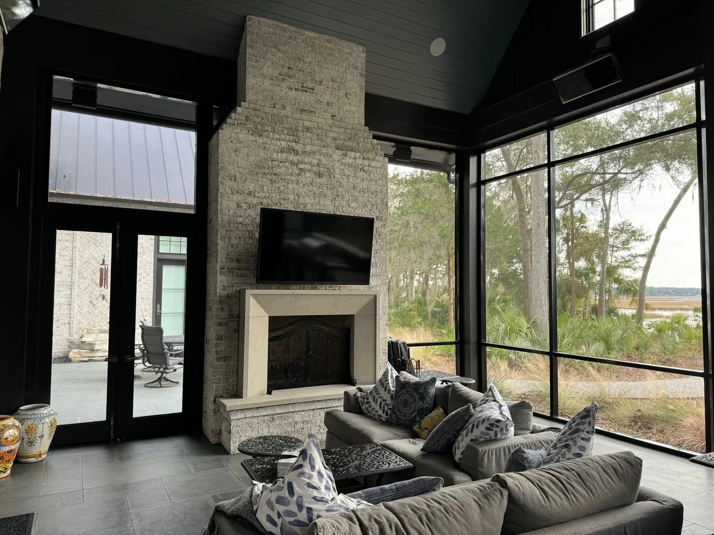 A living room with a fireplace in a Bluffton, South Carolina home